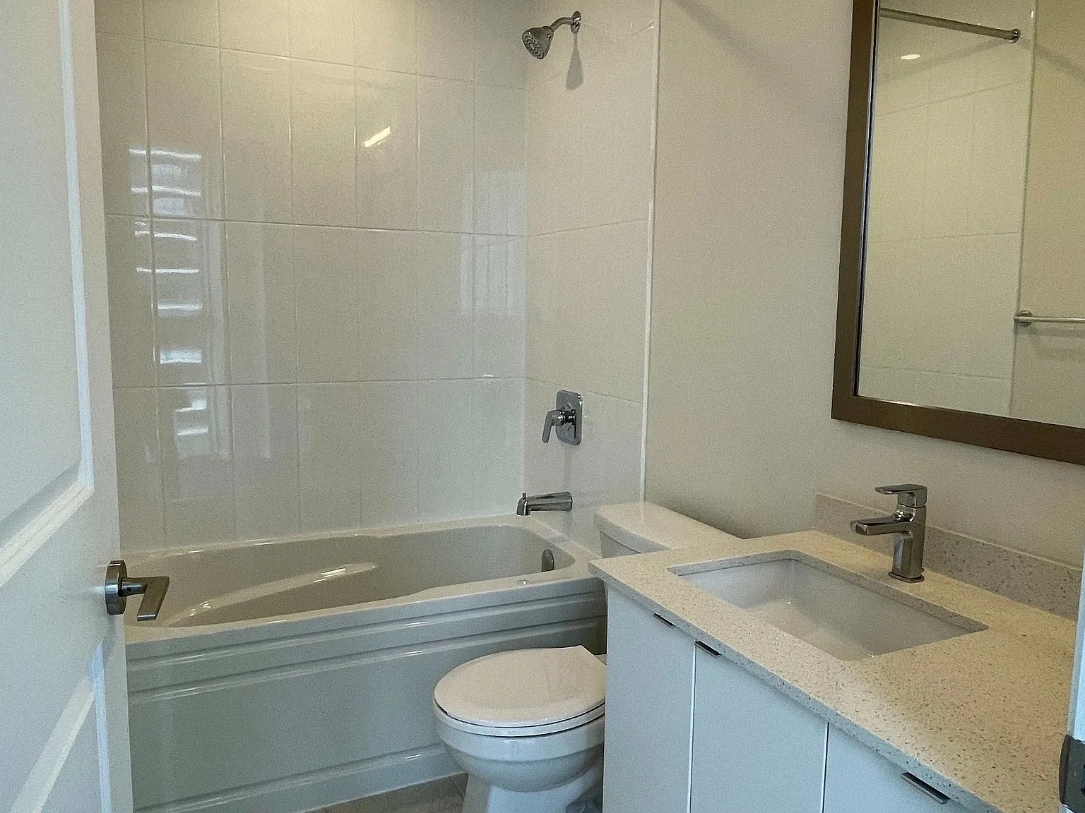 2 bed, $2,500 — Photo 4