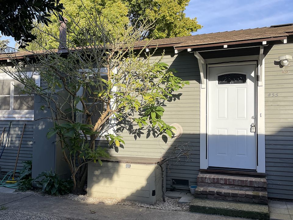 1st image of 855 Channing Ave