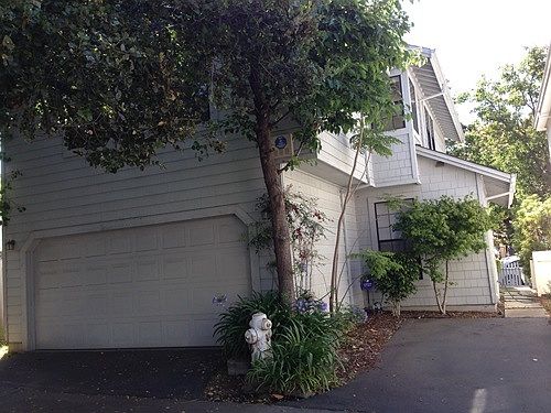 1st image of 1530 Chestnut St