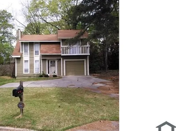 903 Fox Chase Ln, Riverdale, GA 30296