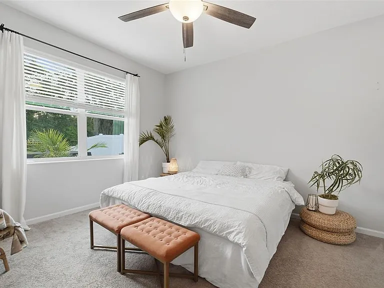 1097 Hendon Loop — Photo 21