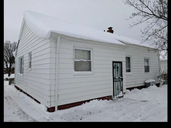 167 Willard Ave, Bedford, OH 44146