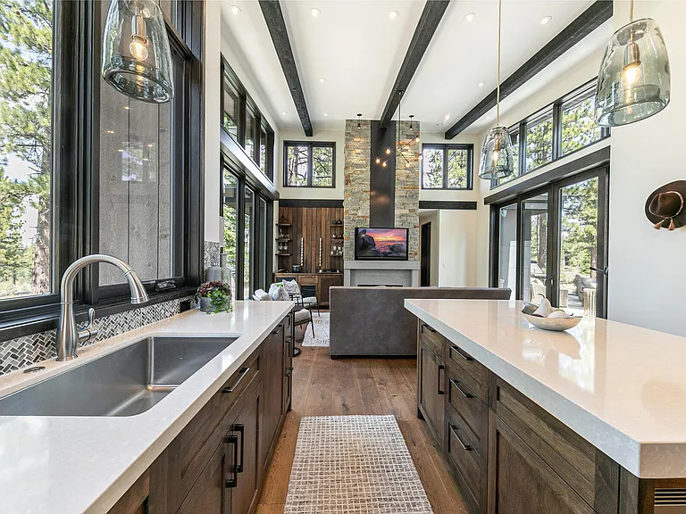 9718 Hunter House Dr — Photo 14