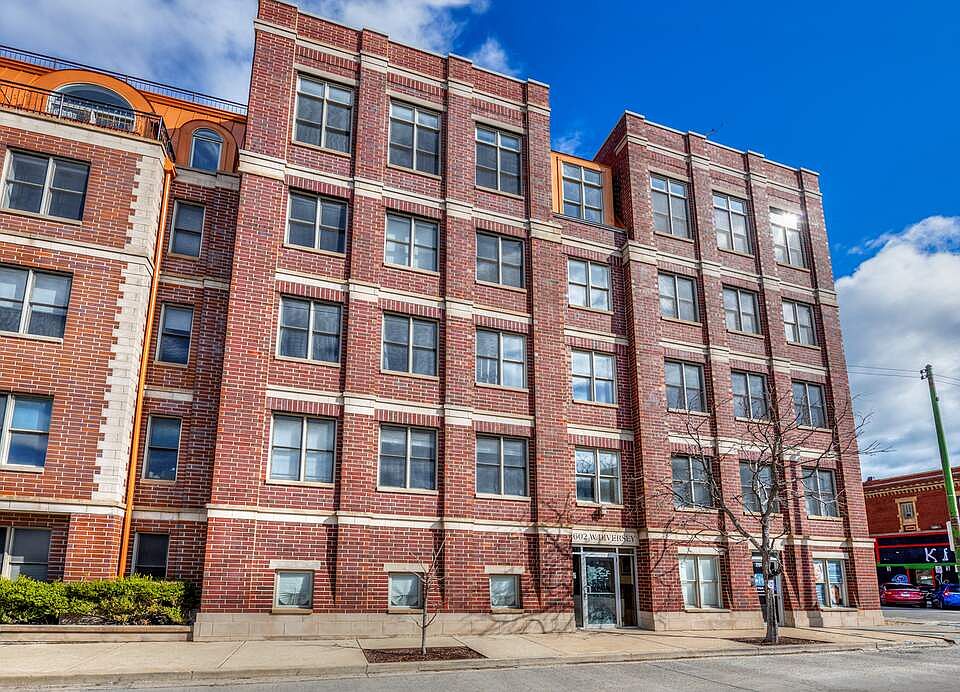 1st image of 2612 W Diversey Ave APT 401