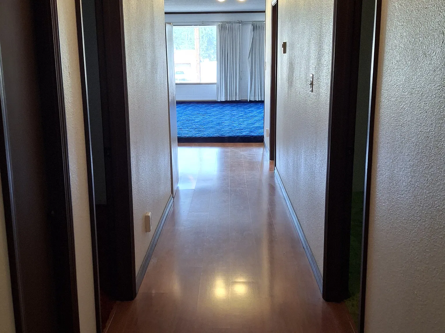 3 bed, 1800 sqft, $1,800 — Photo 1