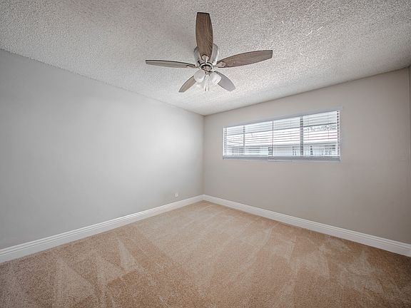 4th image of 1529-1531 Junipero Ave #10