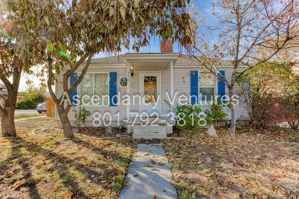538 Navajo St — Photo 1