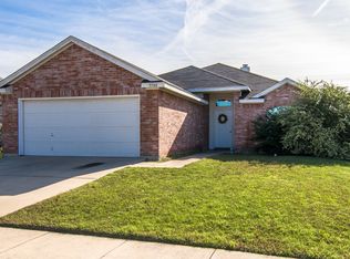 5500 Fox Run Dr, Watauga, TX 76137