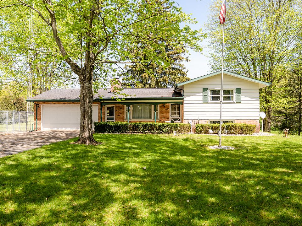 8855 E Napier Ave, Benton Harbor, MI 49022 Zillow