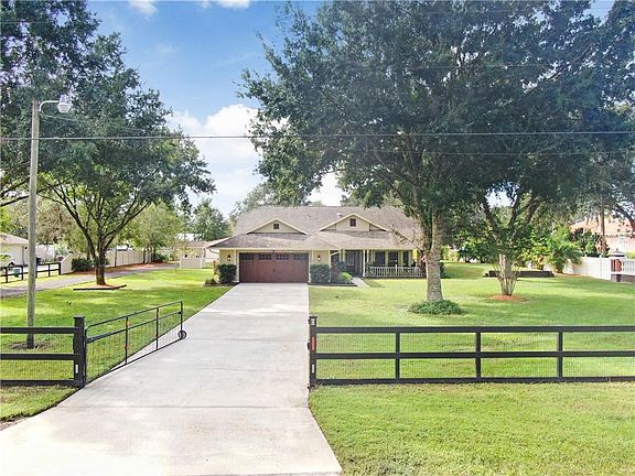 2nd image of 27842 Robin Roost Ln