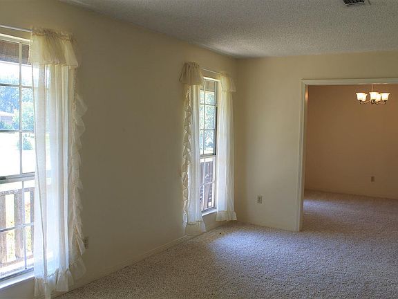 3rd image of 10281 Sugar Creek Dr