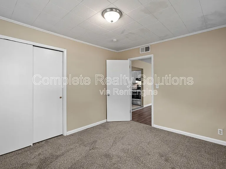 1132 Redman Blvd — Photo 20