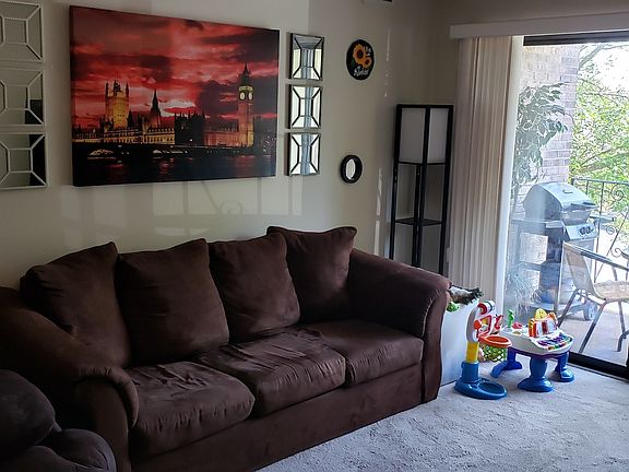 2nd image of 4930 134th St APT 106