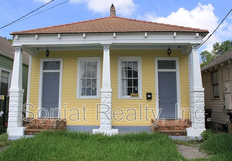 527 Atlantic Ave — Photo 1