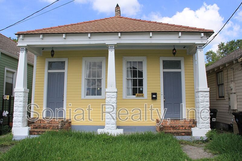 1st image of 527 Atlantic Ave