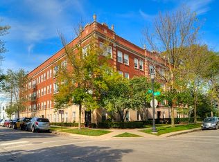 515 Lee St APT 1, Evanston, IL 60202