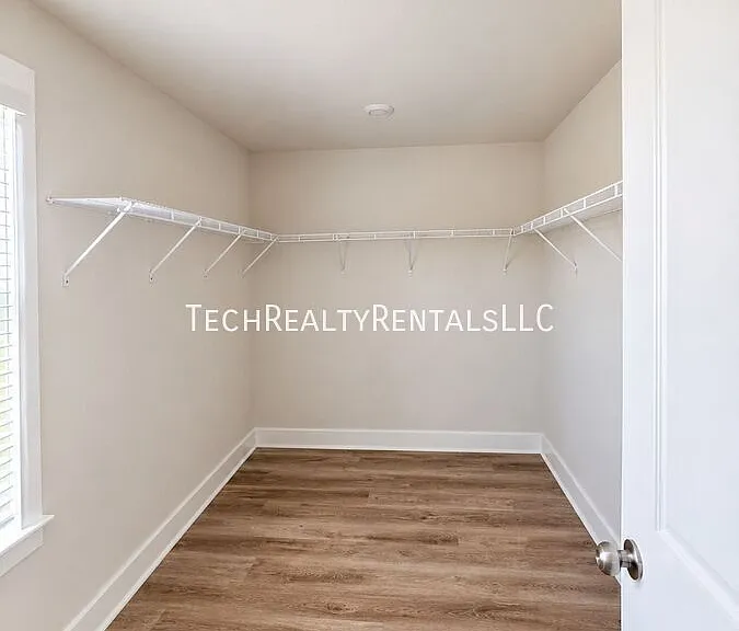 4630 Dogwood Pl #1 — Photo 18