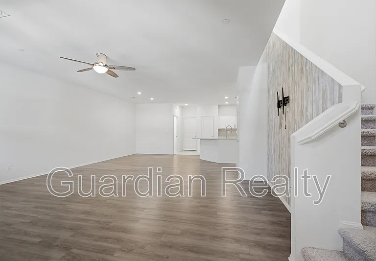 2879 Cabrillo Terrace St — Photo 13