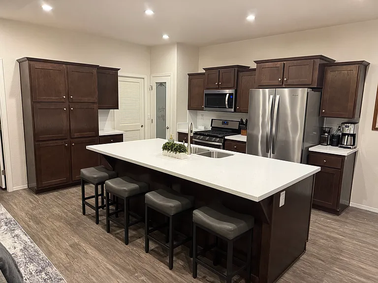 21851 Newland St #44 — Photo 7