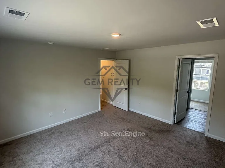 6619 Sacagawea St — Photo 13