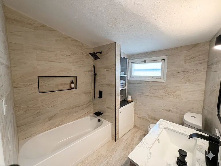 4525 Old Broadway St — Photo 8