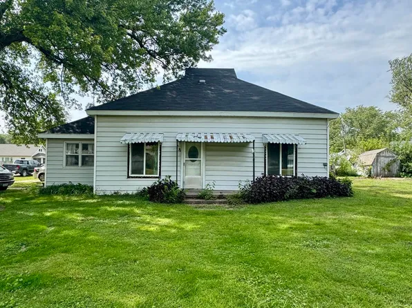 101 Elm St, Pisgah, IA 51564