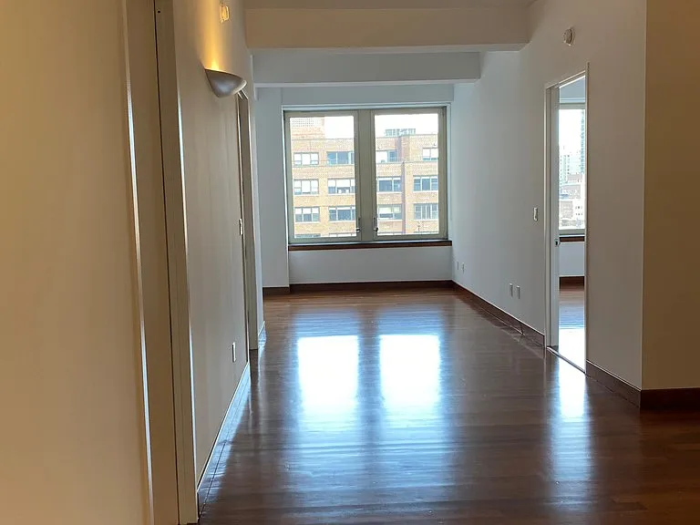 305 E 63rd St #10A — Photo 7