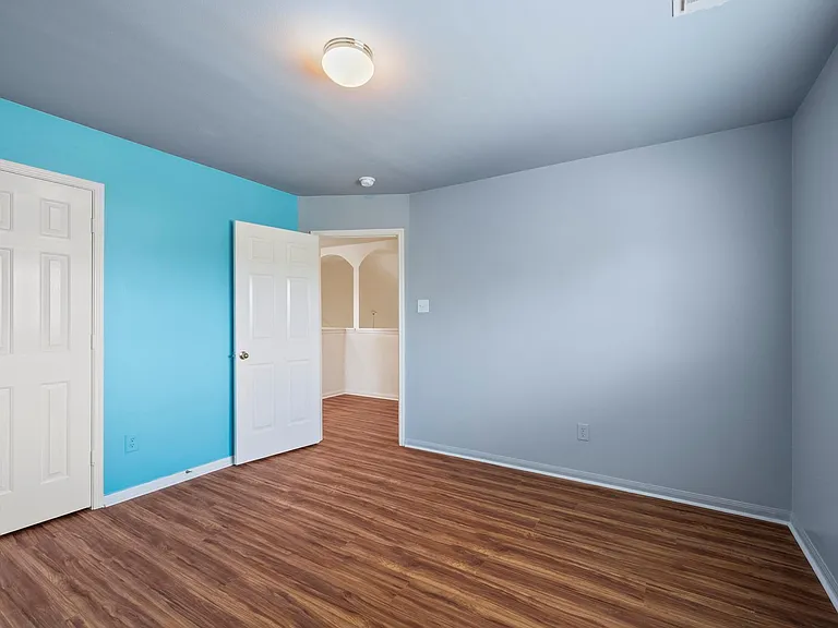 12202 Mardi Gras Dr — Photo 28