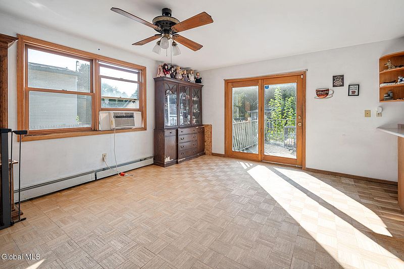 5th image of 2501 Oaklawn Avenue