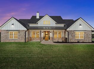 399 Satin Rd, Chilton, TX 76632