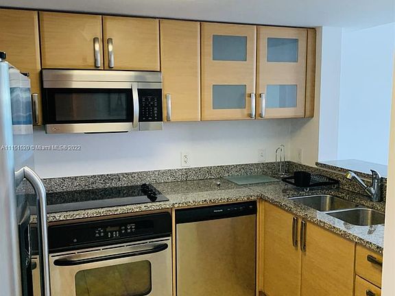 4th image of 2101 Brickell Ave APT 1803