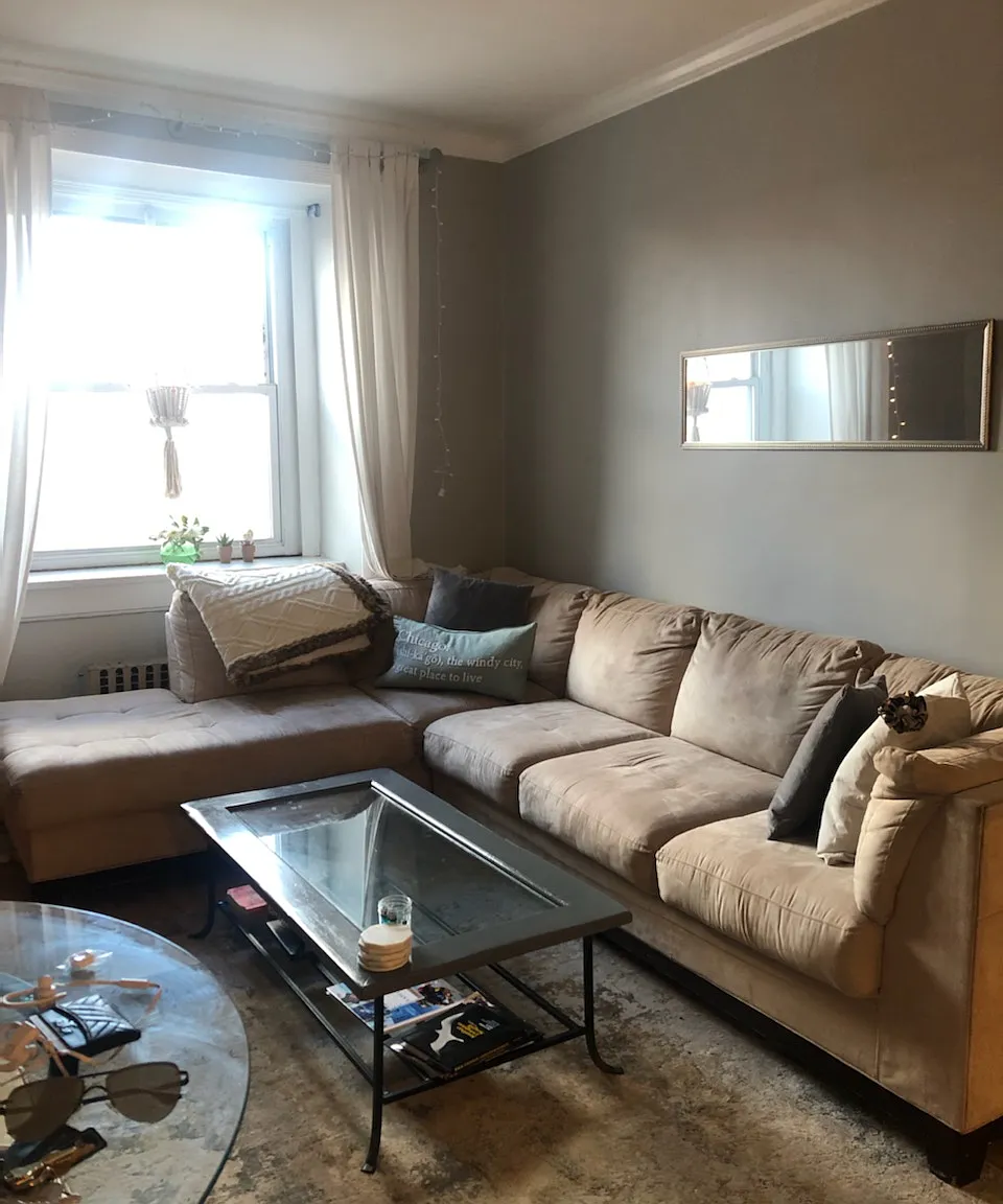 2 bed, 700 sqft, $1,850 — Photo 1