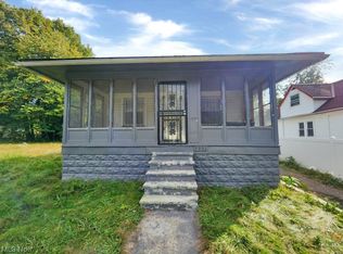 9902 Sandusky Ave, Cleveland, OH