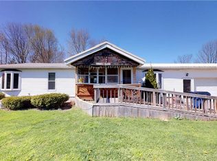 1860 Townhall Rd W, Erie, PA 16509