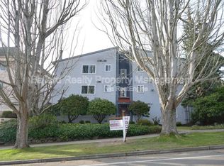 5511 32nd Ave NW #206, Seattle, WA 98107