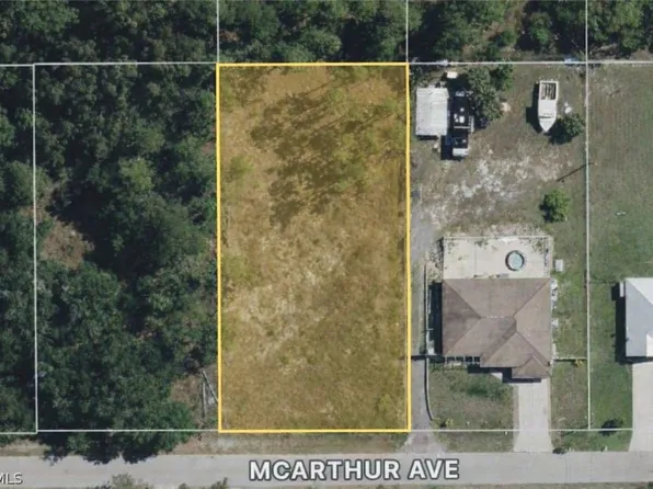 1206 McArthur Ave, Lehigh Acres, FL 33972