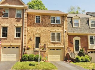 7746 Shootingstar Dr, Springfield, VA 22152