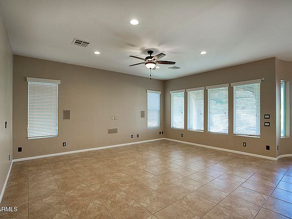 4th image of 28548 N 68TH Avenue