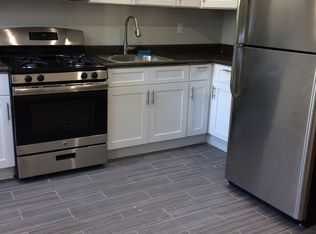 102 Wegman Pkwy, Jersey City, NJ 07305
