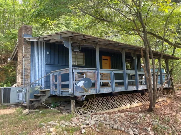 907B County Road 956, Iuka, MS 38852