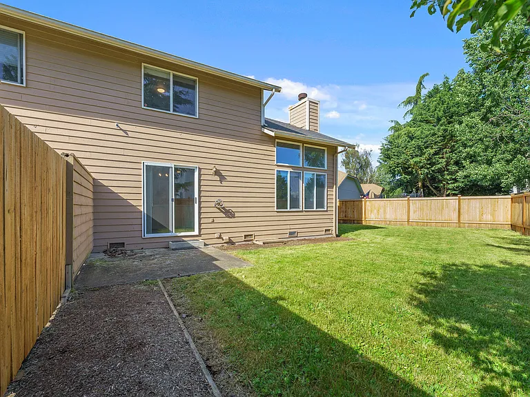 8206 47th Ave NE #A — Photo 25