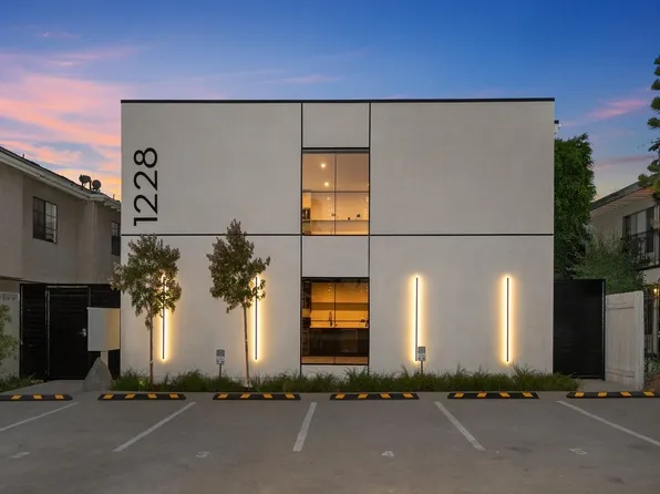1228 Essex St, San Diego, CA