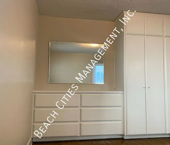40 Glendora Ave — Photo 37