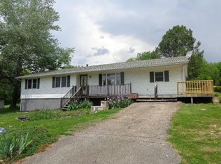 223 E 32nd St, Buena Vista, VA 24416