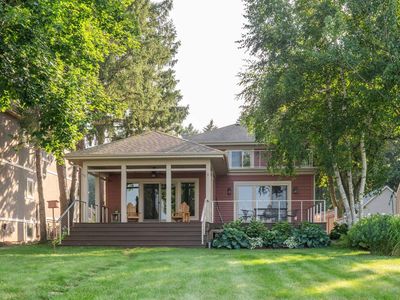 W352N6080 Bauers LANE, Oconomowoc, WI, 53066