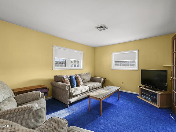 5th image of 51 Bushey Rd
