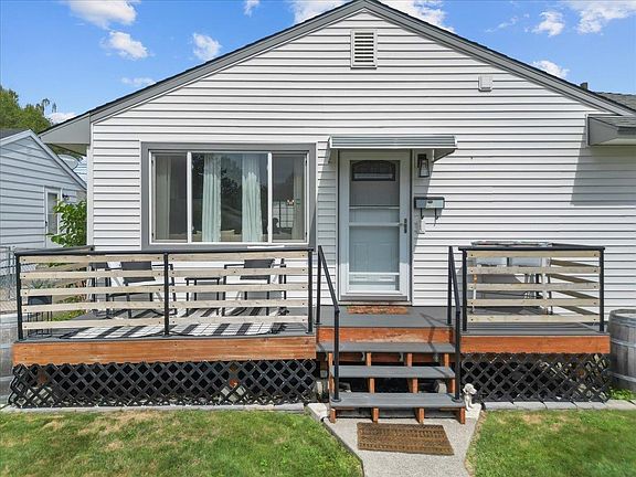 2nd image of 4011 E Grace Ave