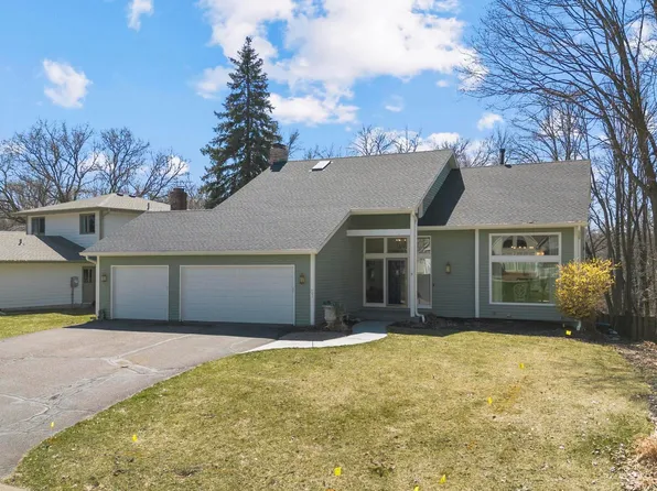 51 Choctaw Cir, Chanhassen, MN 55317