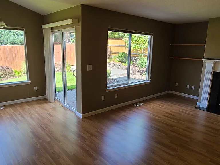 5104 NE 68th Ave — Photo 6