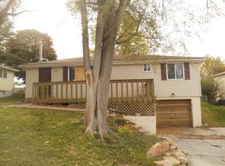525 Arehart Ln, Platte City, MO 64079